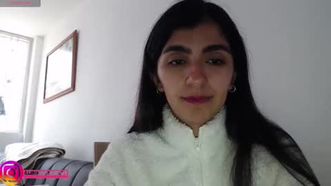 Anahi Browns online show from September 9, 7:36 pm