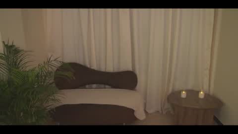 Ann online show from March 10, 6:56 pm