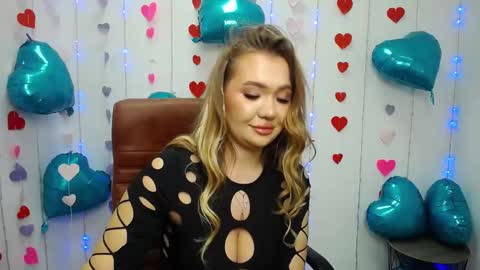 anastacyyellig online show from February 15, 11:14 pm