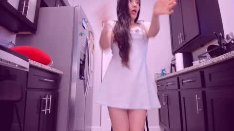 Snapshot of anastasiabeyond chatting on October 30, 12:28 pm Anastasia Beyond online show from October 30, 12:28 pm