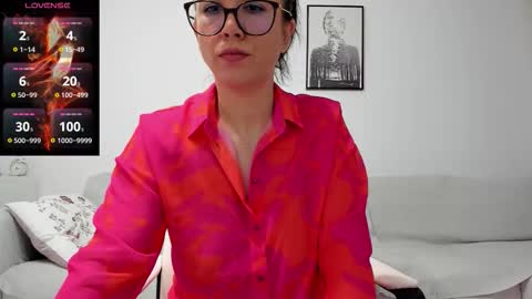 Andreea online show from October 16, 3:17 am