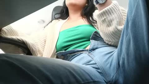   online show from April 23, 11:51 am