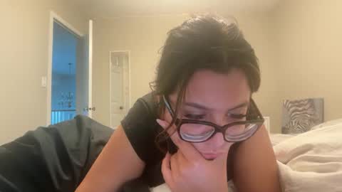 anditspinkxo online show from July 30, 2:34 am