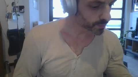 andrea_feetlover online show from April 3, 4:36 pm