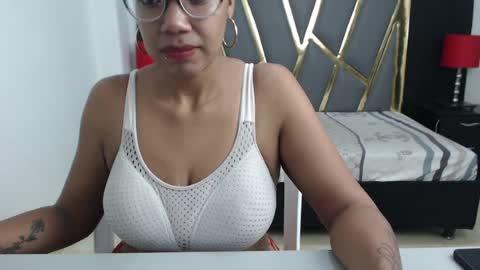 ANDREA online show from August 3, 1:17 pm