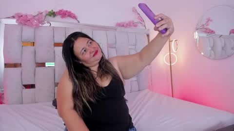 Andrea online show from June 7, 11:32 pm