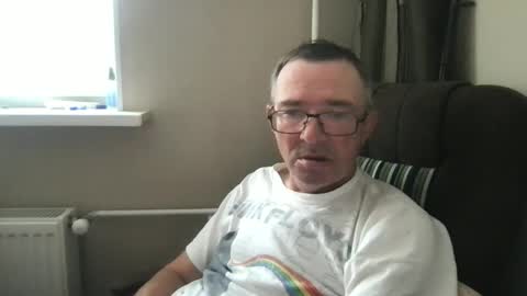 andreass60 online show from September 15, 5:31 am