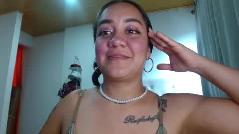 Andre online show from February 13, 9:39 pm