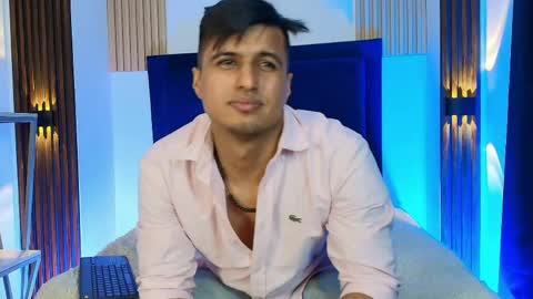 Andres King online show from June 2, 3:30 am