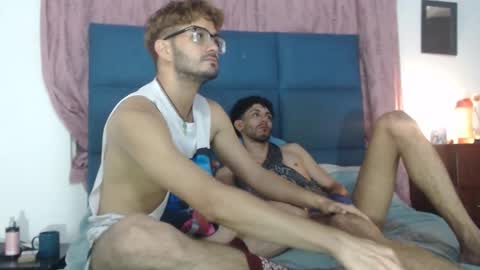 andres_bigcock810071 online show from December 22, 2:18 am