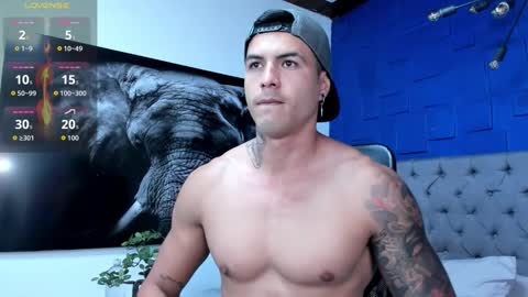 insta andres clark  online show from March 25, 4:36 pm