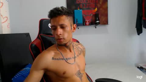 Andres white online show from November 4, 5:58 pm