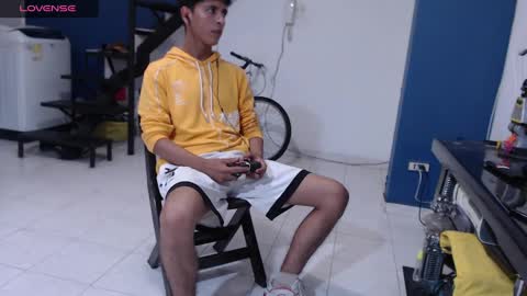 Andres Dean online show from December 10, 2:16 am