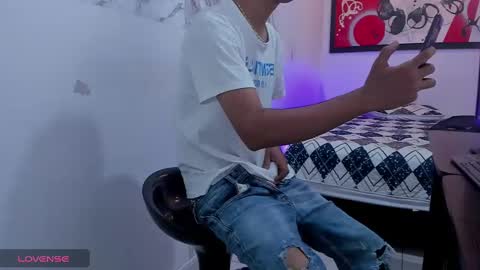 Andres Dean online show from December 12, 5:15 pm