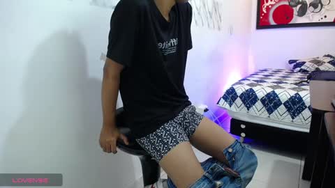 Andres Dean online show from December 13, 8:14 pm