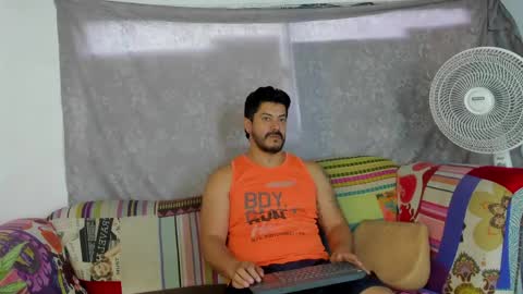 Andres online show from May 19, 9:55 pm