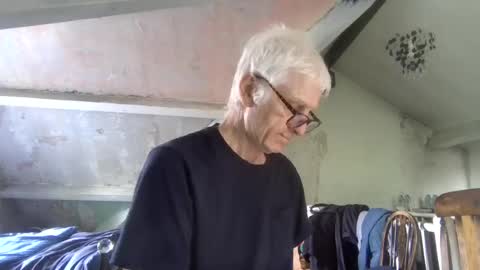 Andrew online show from July 23, 10:46 am