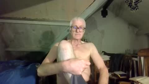 Andrew online show from June 1, 10:22 pm