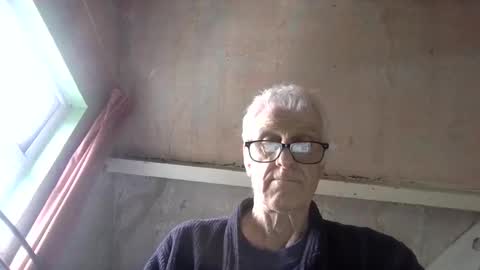 Andrew online show from April 9, 12:55 pm