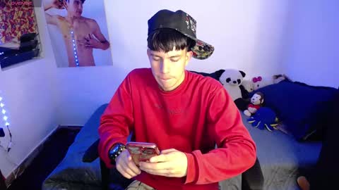 andrew_angels online show from September 22, 12:09 pm