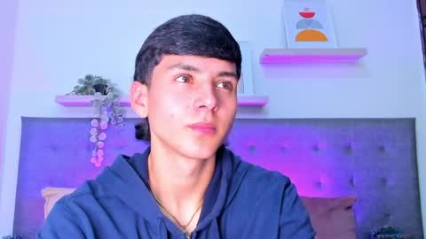 andrew restrepo online show from May 13, 3:32 pm