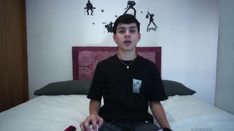 andrew restrepo online show from October 18, 7:51 pm