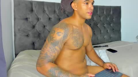 andreww online show from January 26, 3:47 pm