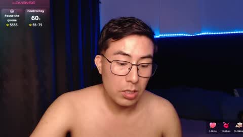 andrewmhilton_ online show from June 4, 3:23 am
