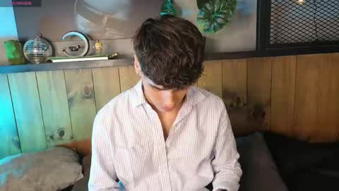 AndreWortix online show from April 14, 8:45 pm