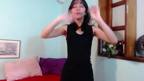 Andreyna online show from December 18, 12:33 pm