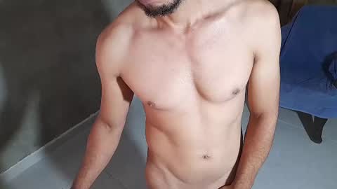 Andru online show from August 5, 2:36 pm