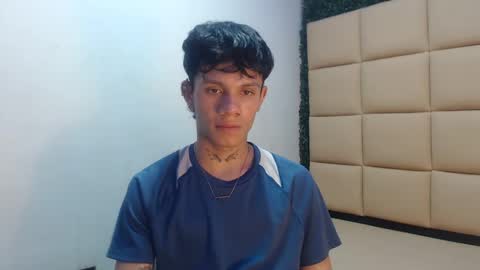 andy_dan1 online show from September 22, 5:50 pm