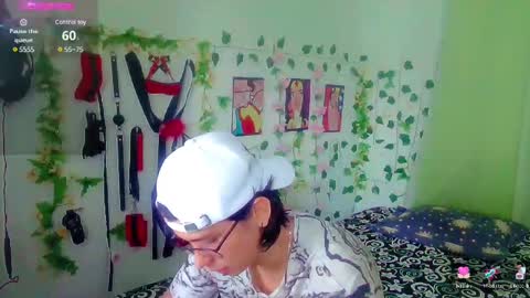 Snapshot of andy_gray01 chatting on March 5, 2:12 pm Andy Gray online show from March 5, 2:12 pm