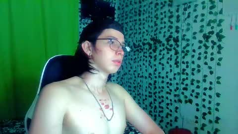 Snapshot of andy_gray01 chatting on October 7, 11:28 am Andy Gray online show from October 7, 11:28 am