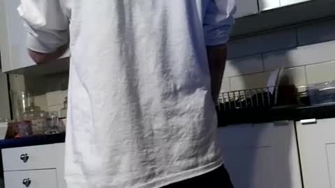 Snapshot of andybadass chatting on February 26, 1:54 pm andybadass online show from February 26, 1:54 pm