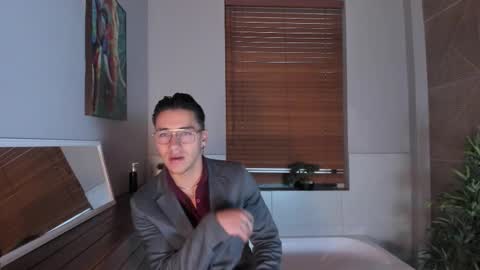 Andy Joy  online show from November 2, 11:32 am