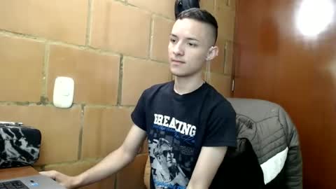 Andy online show from June 16, 4:44 pm