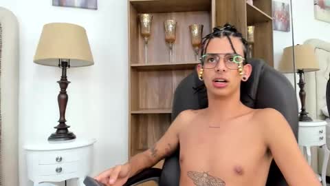 andyxibrat online show from February 26, 11:52 pm