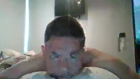 andyzeta10 online show from March 14, 12:53 pm