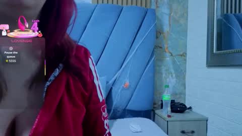 angel__red_ online show from November 2, 3:39 am