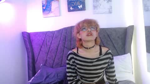 Angel  online show from April 13, 12:53 pm