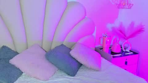 Angel online show from June 1, 2:29 pm