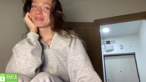 Greetings  Jess online show from March 5, 12:36 pm