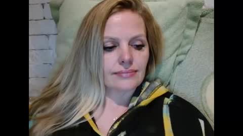 ANGEL online show from November 11, 6:21 pm