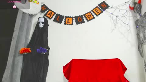 Snapshot of angel_latinboy chatting on October 22, 11:50 pm Angel online show from October 22, 11:50 pm