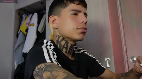 angel_luna0 online show from June 22, 1:40 pm
