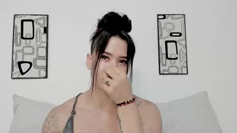 Angel online show from February 11, 7:50 pm