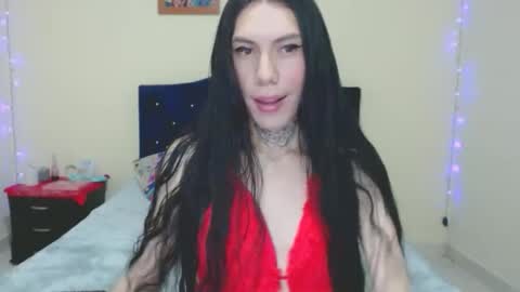 Snapshot of angel_moon69_ chatting on October 6, 7:59 am follow me instagram   amymiranda69 online show from October 6, 7:59 am