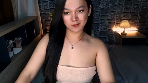 angel_soline1 online show from January 28, 1:39 am