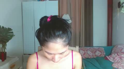 Snapshot of angela_mccollins chatting on February 26, 2:52 am angela online show from February 26, 2:52 am